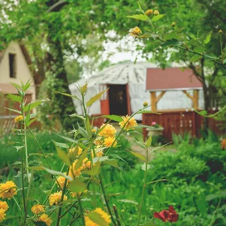 Campismo de Luxo Jurta Debrecen